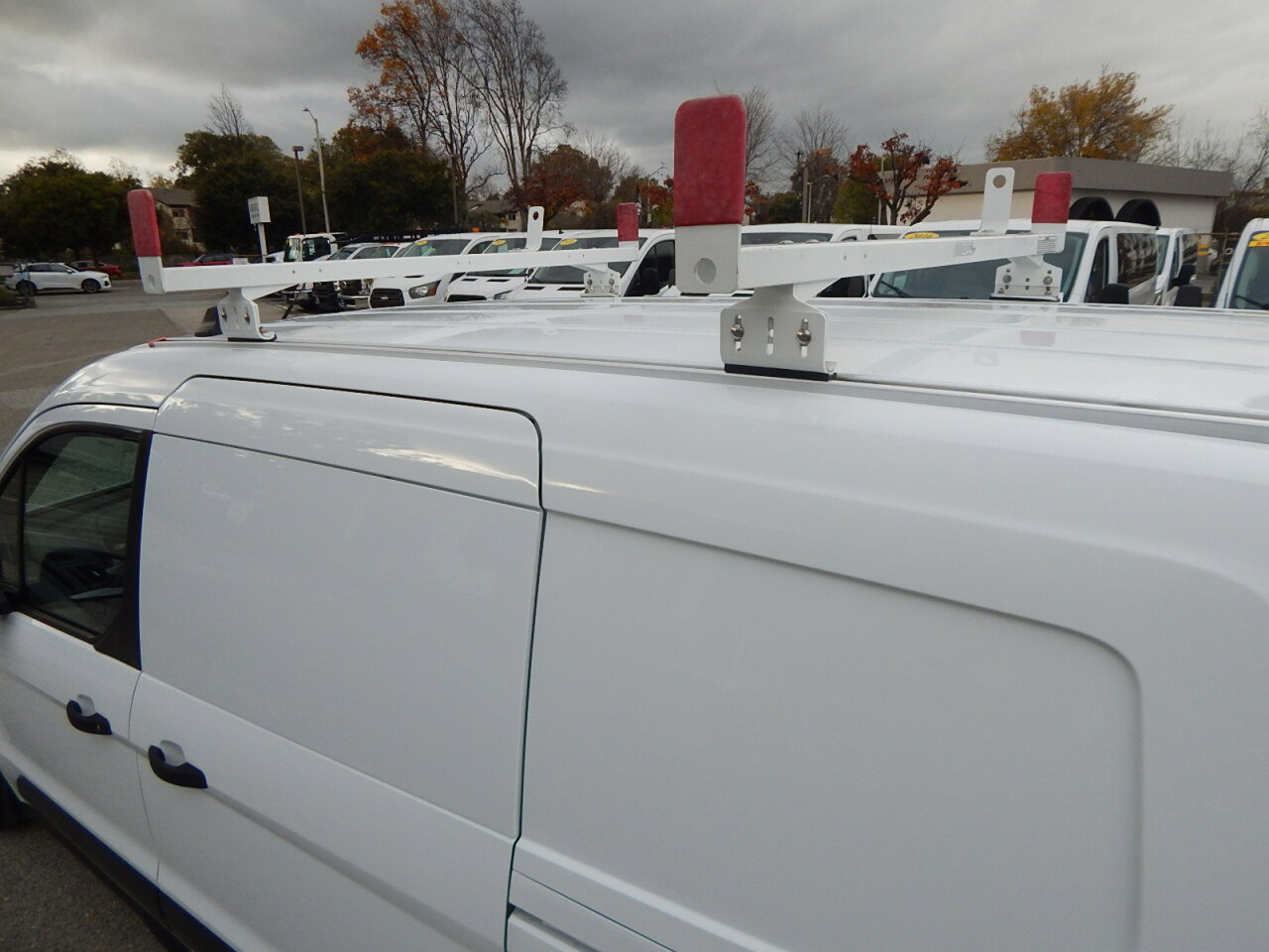 Used 2020 Ford Transit Connect XL image 16