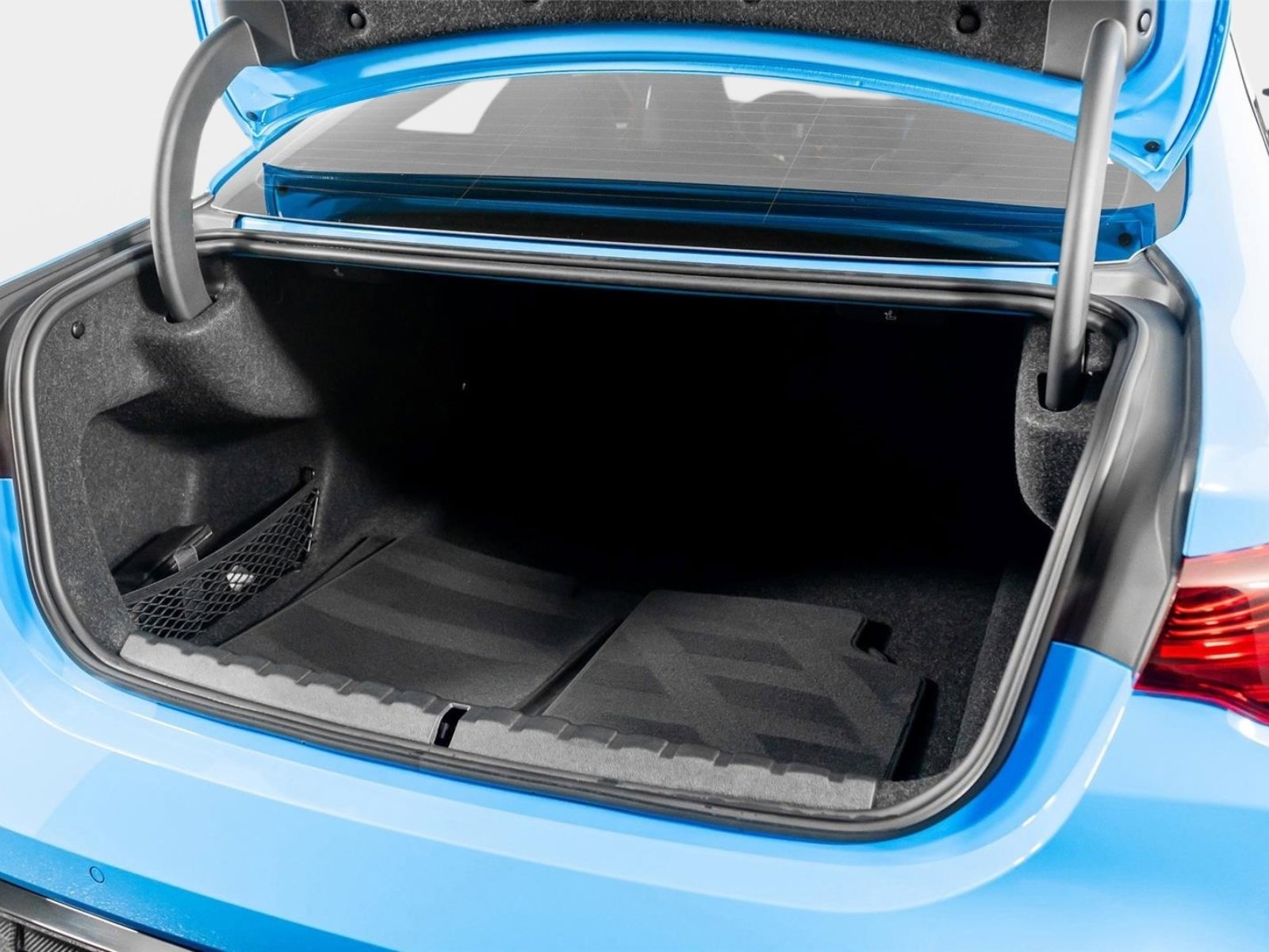 Used 2025 BMW M4 CS image 55