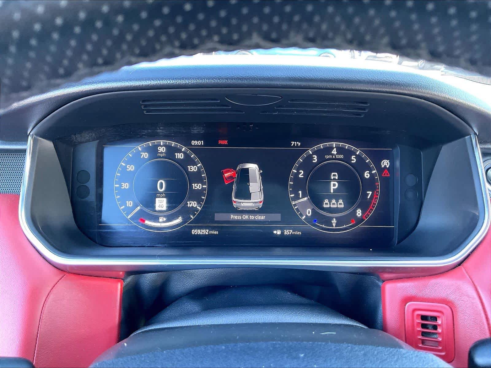 Used 2019 Land Rover Range Rover Sport Supercharged AWD/4WD image 22