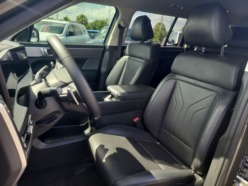Used 2024 Hyundai Santa Fe SEL FWD image 19
