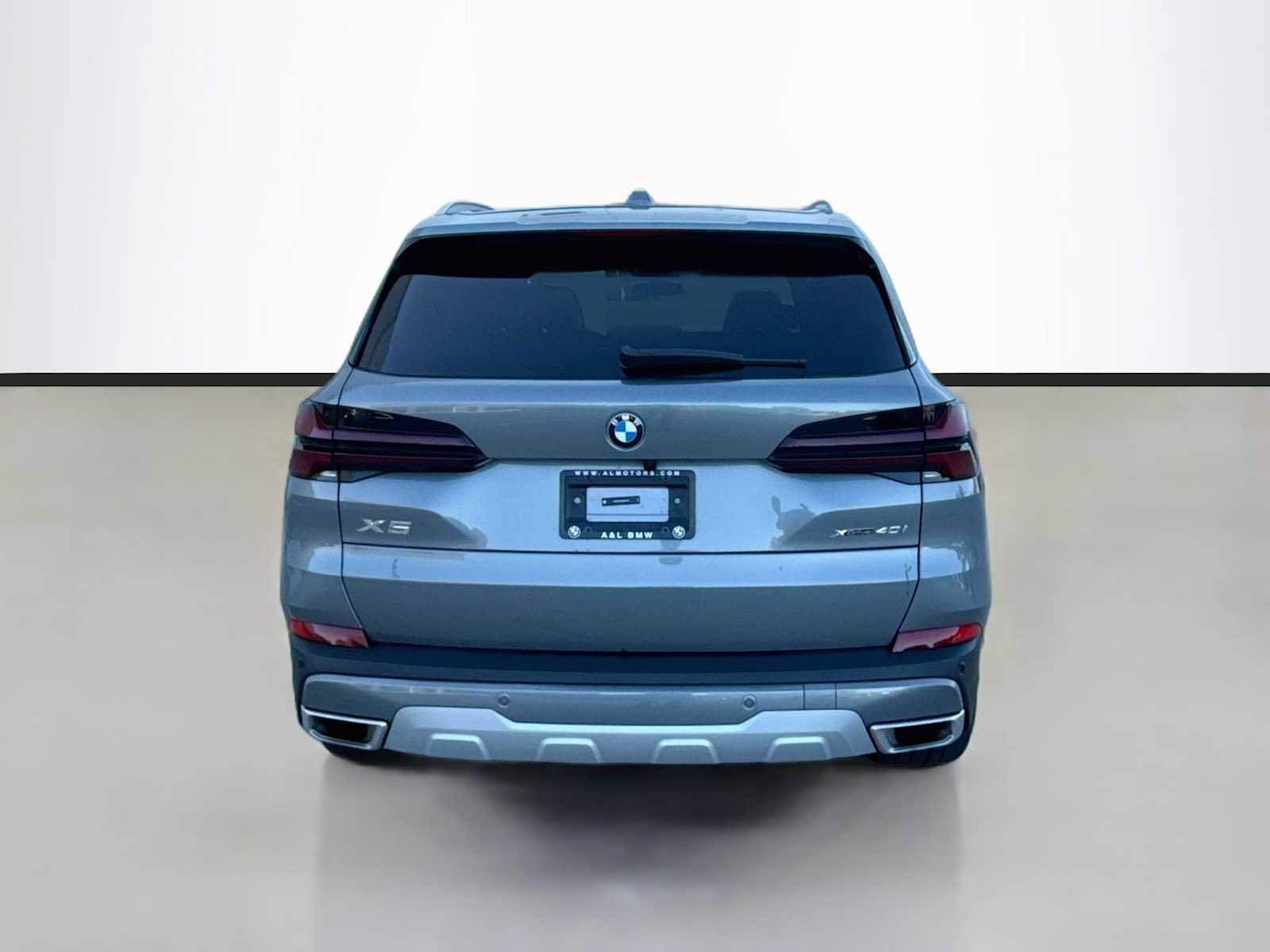 Used 2026 BMW X5 xDrive40i AWD/4WD image 4