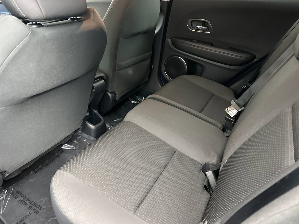 Used 2021 Honda HR-V EX image 11