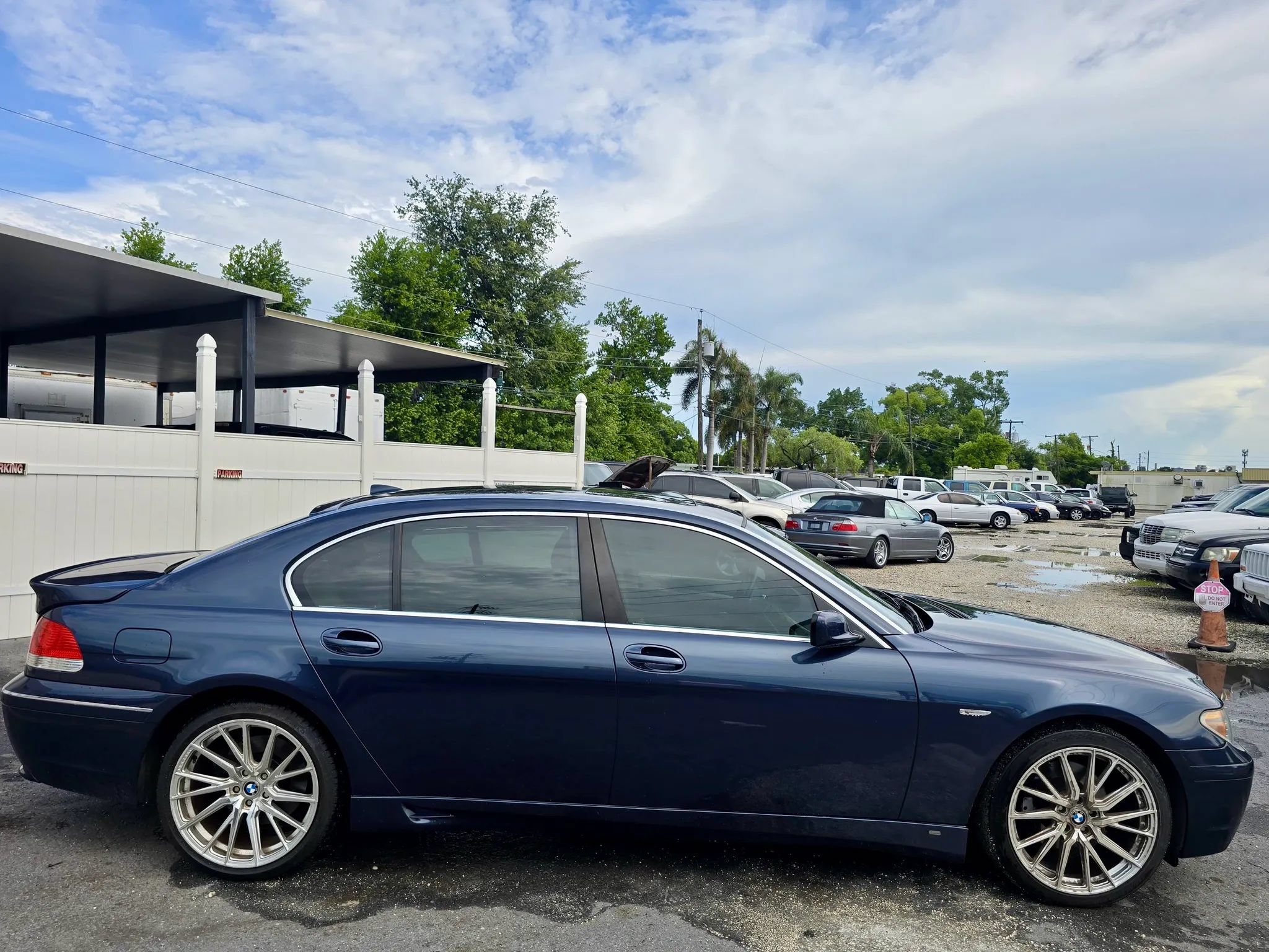 Used 2003 BMW 745Li RWD image 2