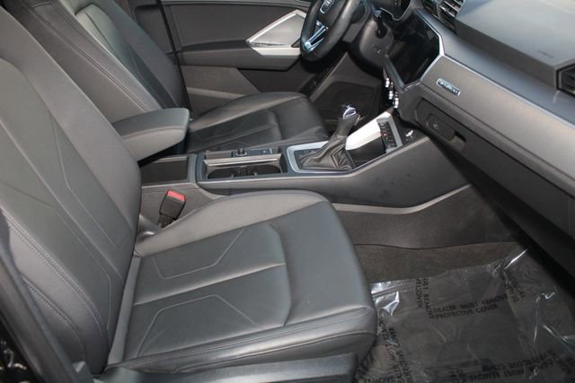 Used 2022 Audi Q3 2.0T Premium image 26