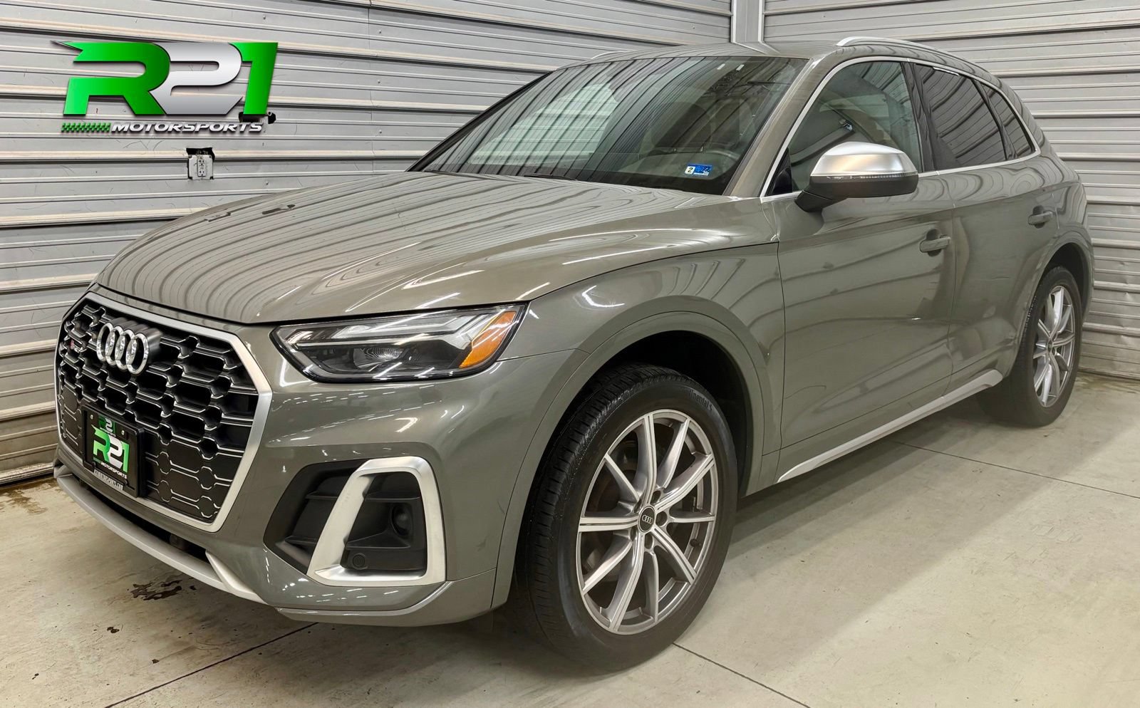 Used 2023 Audi SQ5 Premium w/ Convenience Package AWD/4WD image 1