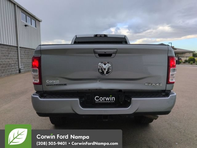 Used 2024 RAM 2500 Big Horn w/ Sport Appearance Package AWD/4WD image 4