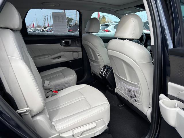 Certified 2023 Kia Sorento SX Prestige w/ Panoramic Sunroof Package image 14