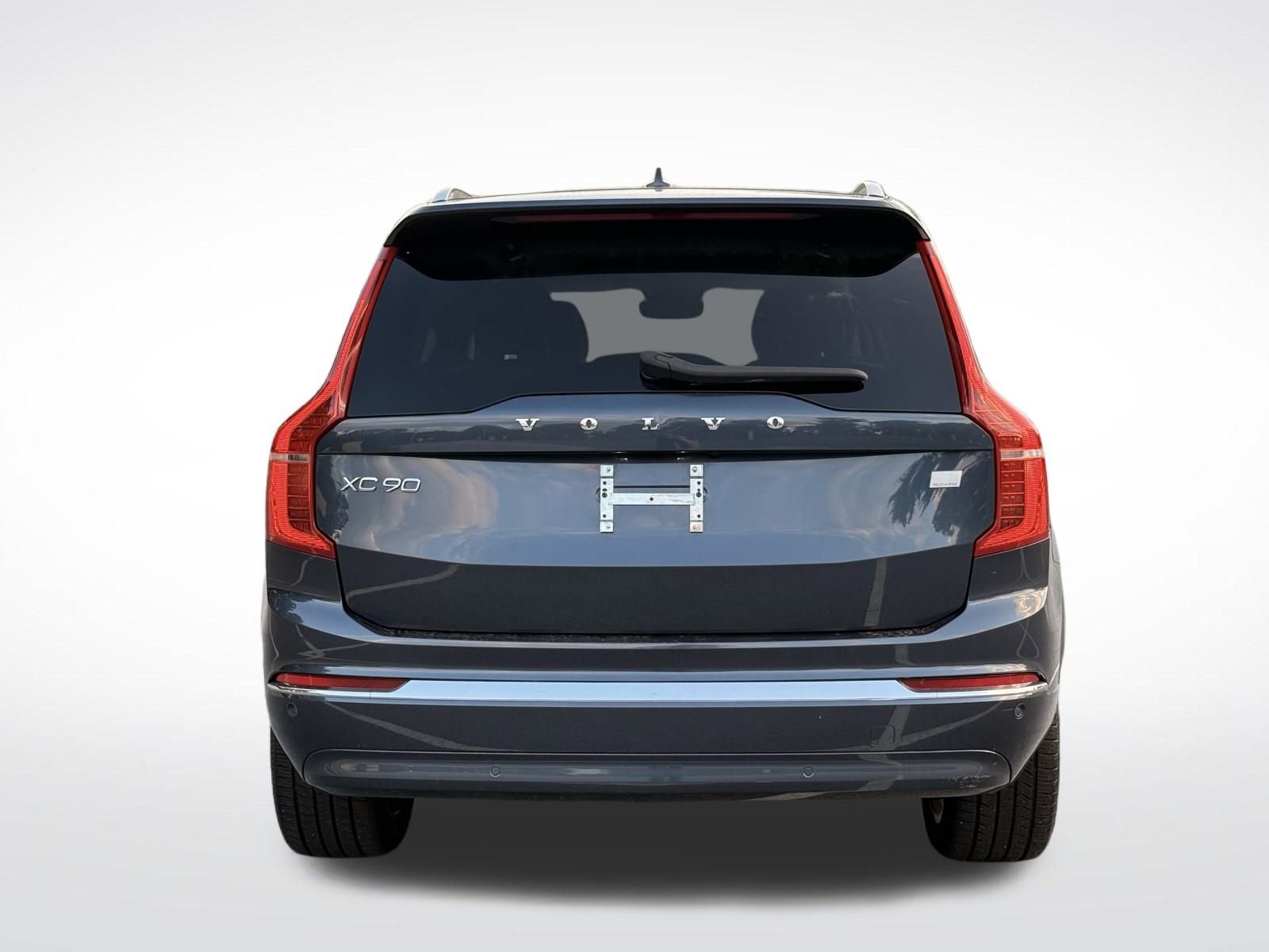 Used 2023 Volvo XC90 T8 Plus image 9