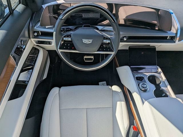 New 2027 Cadillac Vistiq Sport w/ LPO, Floor Liner Package AWD/4WD image 18