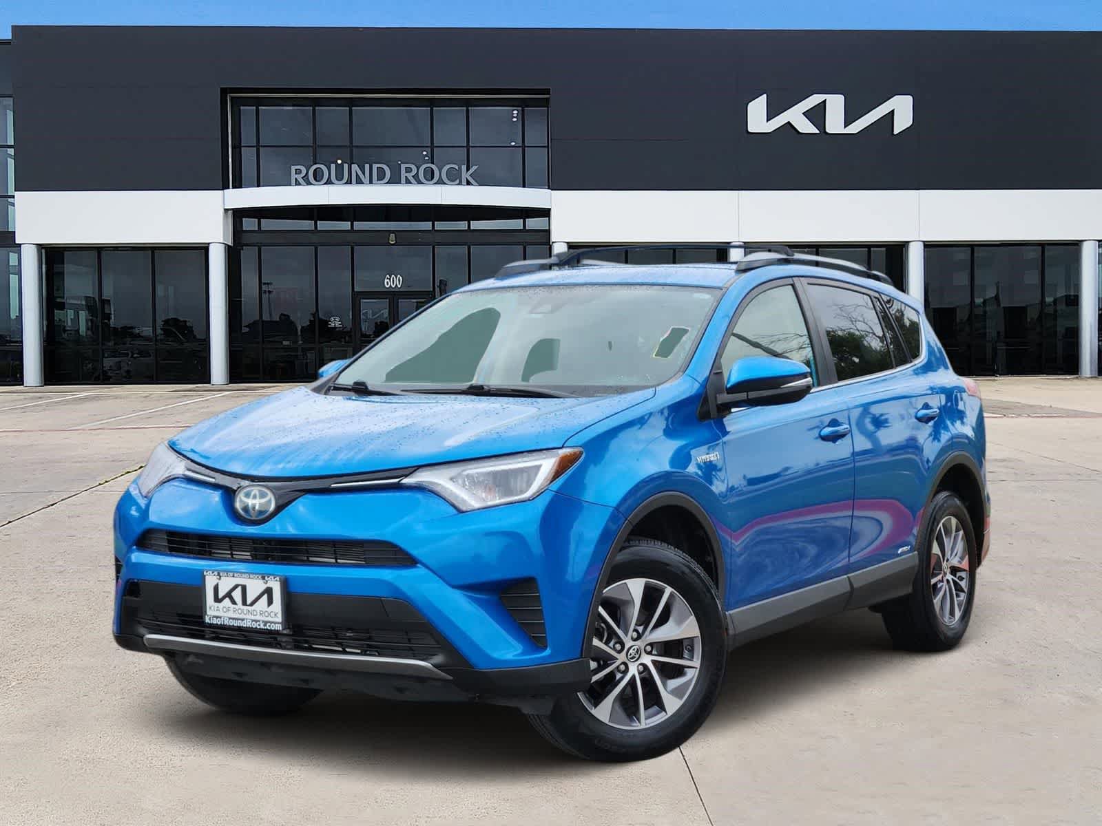 Used 2018 Toyota RAV4 LE