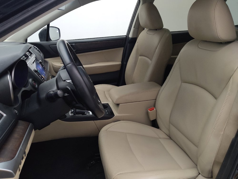 Used 2019 Subaru Outback 3.6R Limited AWD/4WD image 17