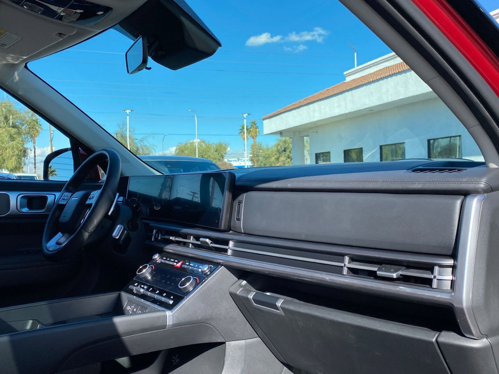 Used 2025 Hyundai Santa Fe SEL image 38