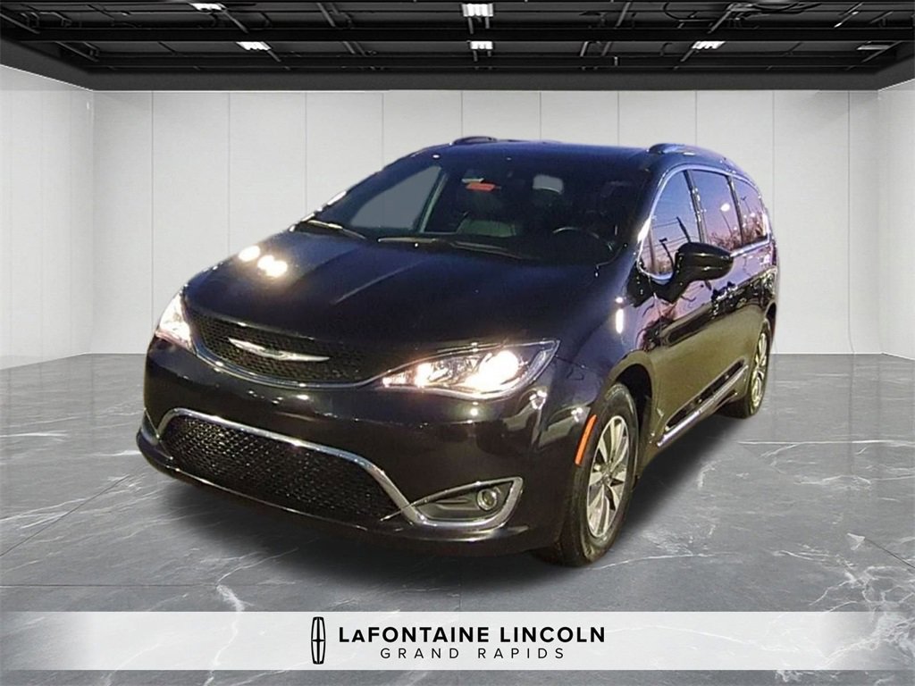 Used 2020 Chrysler Pacifica Touring-L