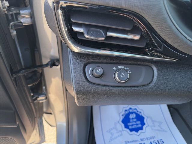 New 2026 Buick Envista Avenir image 19