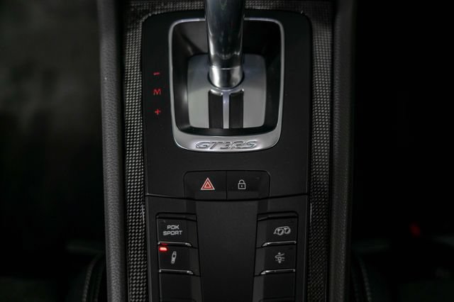 Used 2019 Porsche 911 GT3 RS w/ Weissach Package RWD image 24