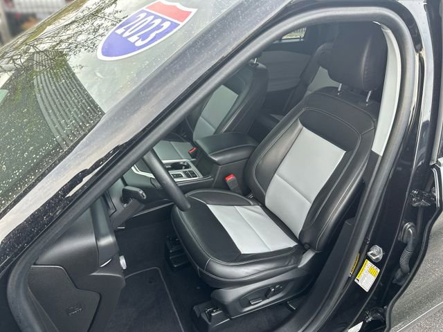 Certified 2023 Ford Explorer XLT w/ Equipment Group 202A image 12