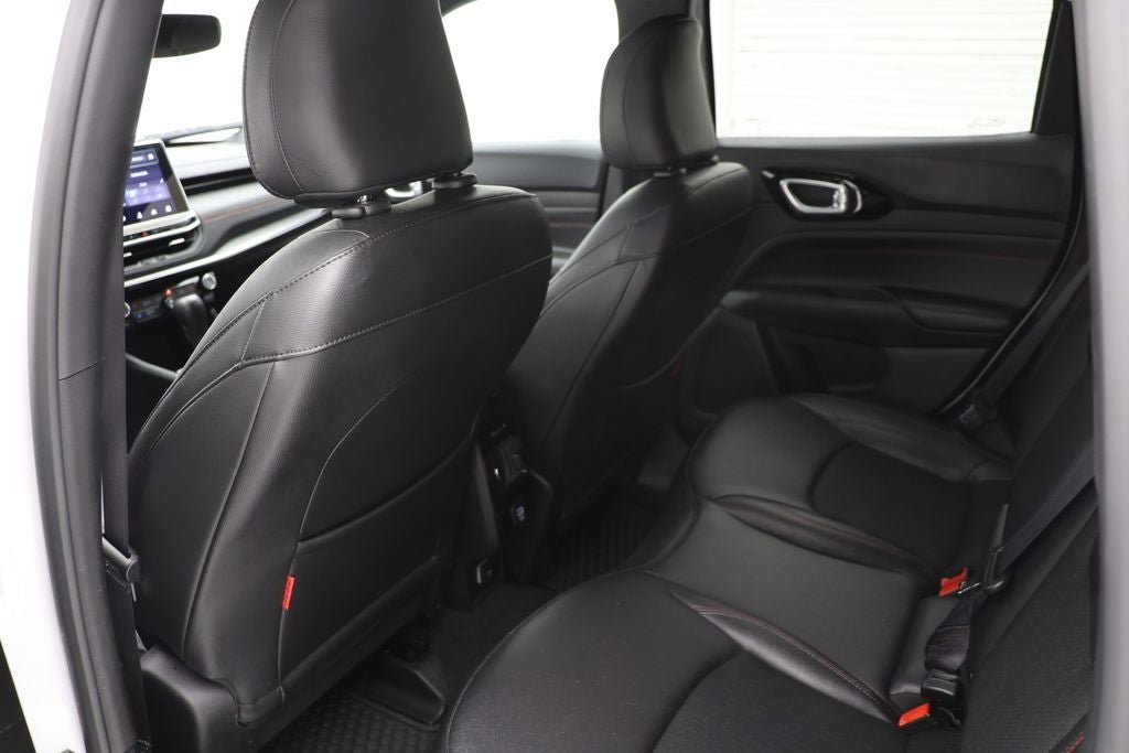 Used 2025 Jeep Compass Trailhawk AWD/4WD image 10