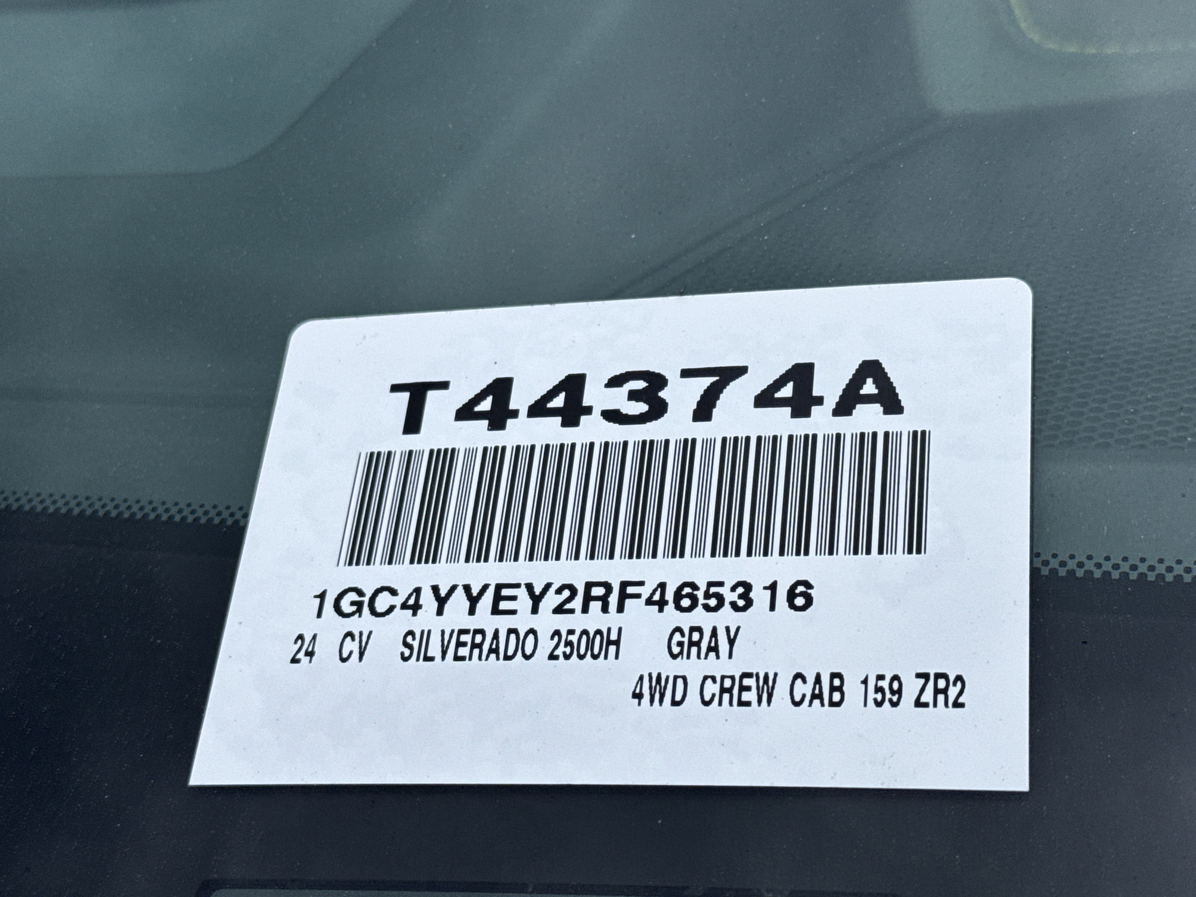 Used 2024 Chevrolet Silverado 2500 ZR2 w/ Technology Package image 38