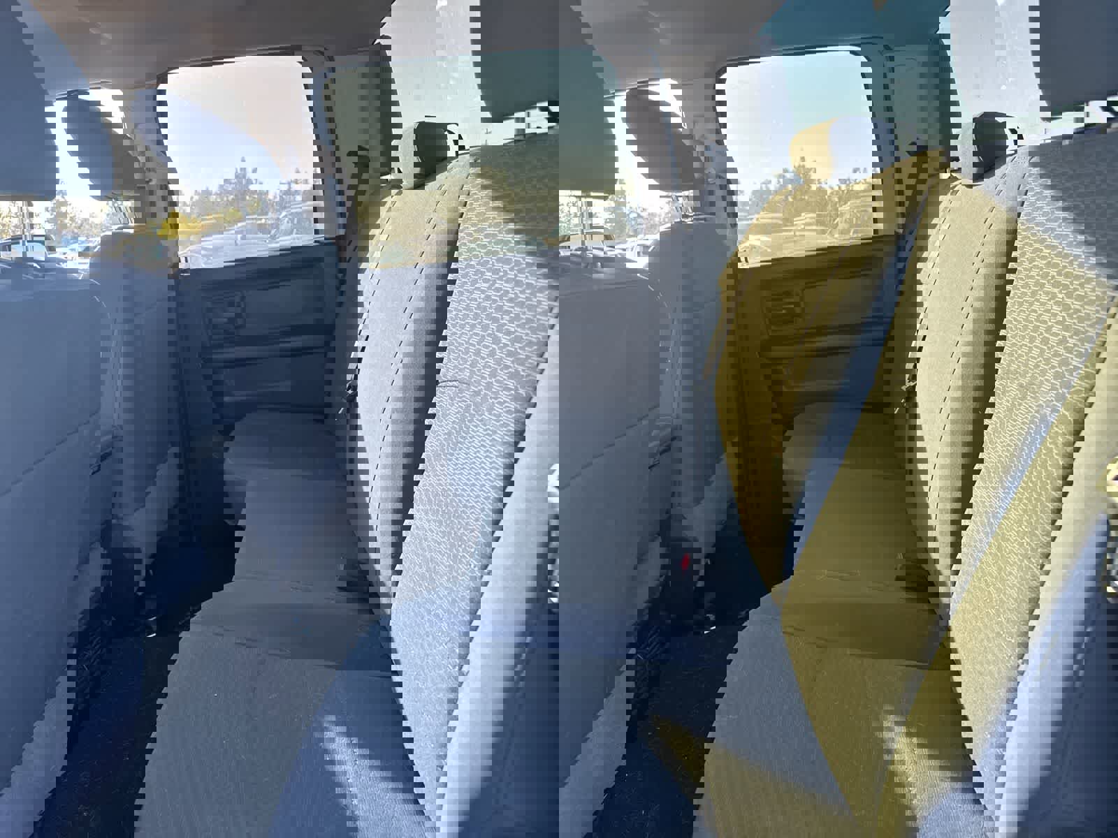 Used 2018 RAM 1500 Express w/ Express Value Package image 17