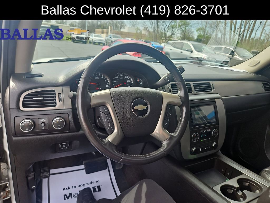 Used 2010 Chevrolet Avalanche LT w/ Luxury Package AWD/4WD image 10