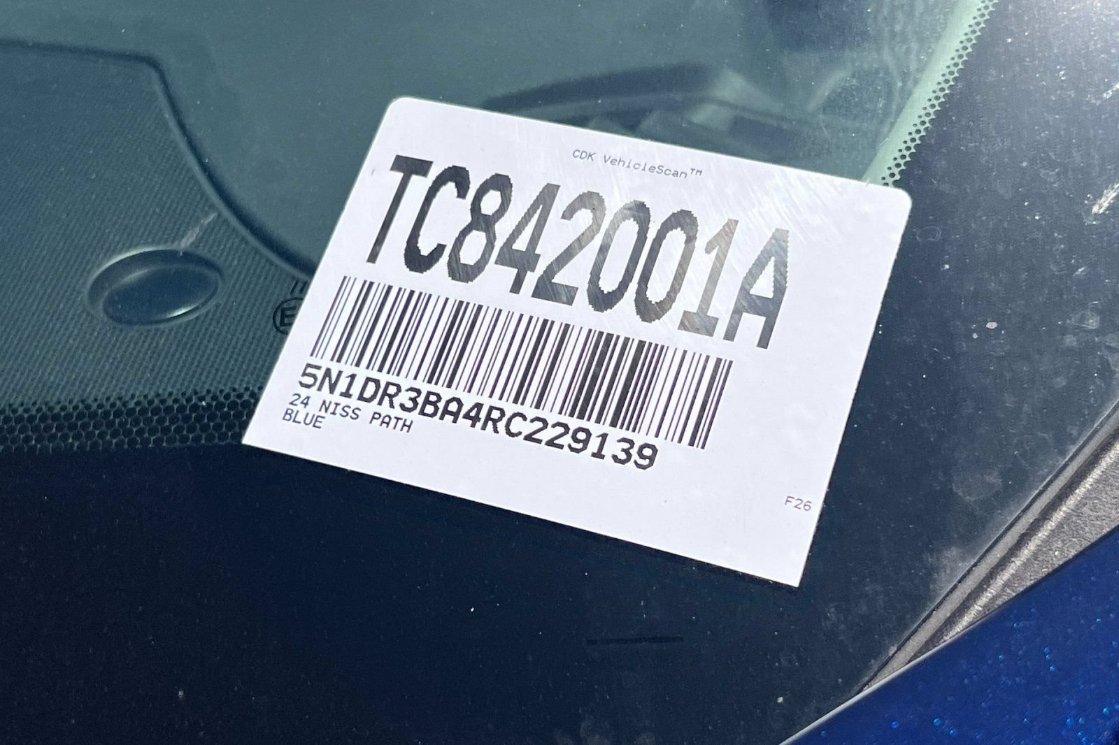 Certified 2024 Nissan Pathfinder SV FWD image 8