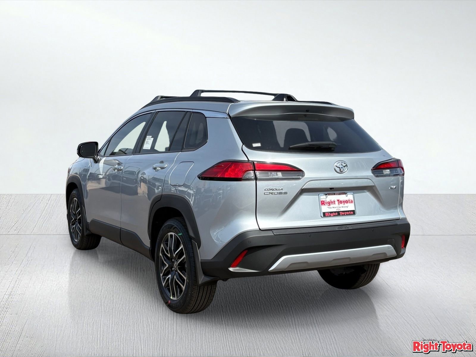 New 2026 Toyota Corolla Cross XLE FWD image 4