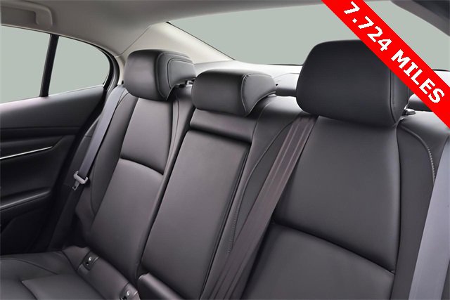 Used 2025 MAZDA MAZDA3 s image 11