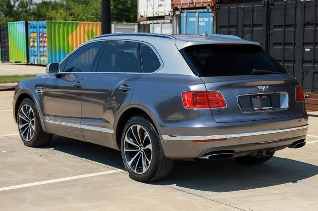Used 2018 Bentley Bentayga AWD/4WD image 8