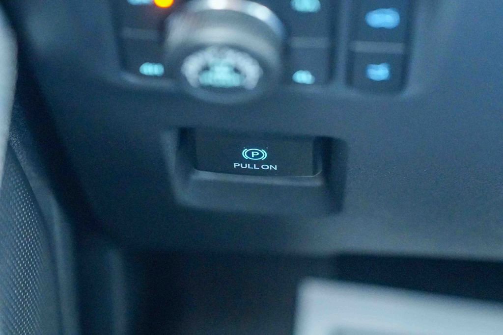 Used 2025 Ford Expedition Tremor image 36