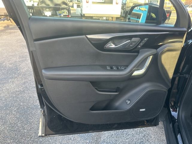 Used 2023 Chevrolet Blazer Premier w/ Enhanced Convenience Package image 11