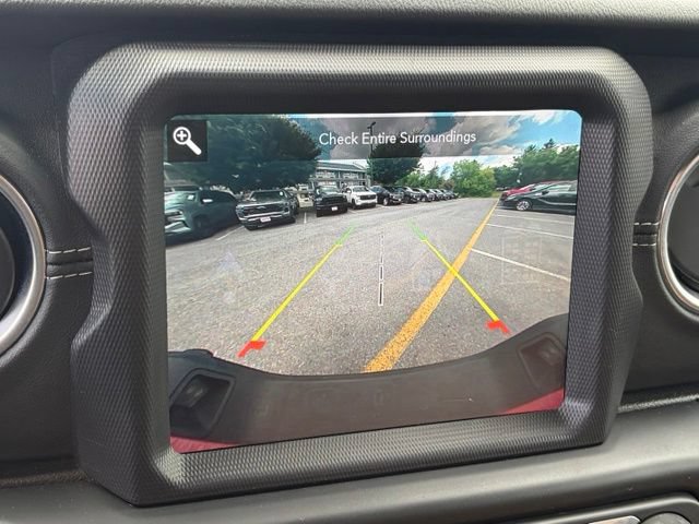 Used 2020 Jeep Gladiator Overland w/ Popular Equipment Package AWD/4WD image 21