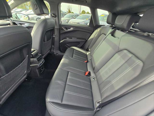 Used 2023 Audi Q4 e-tron Premium Plus w/ Premium Plus image 20