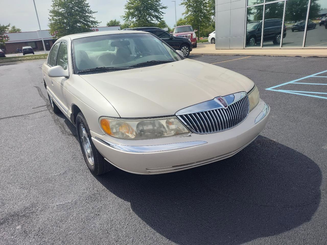 Used 1999 Lincoln Continental