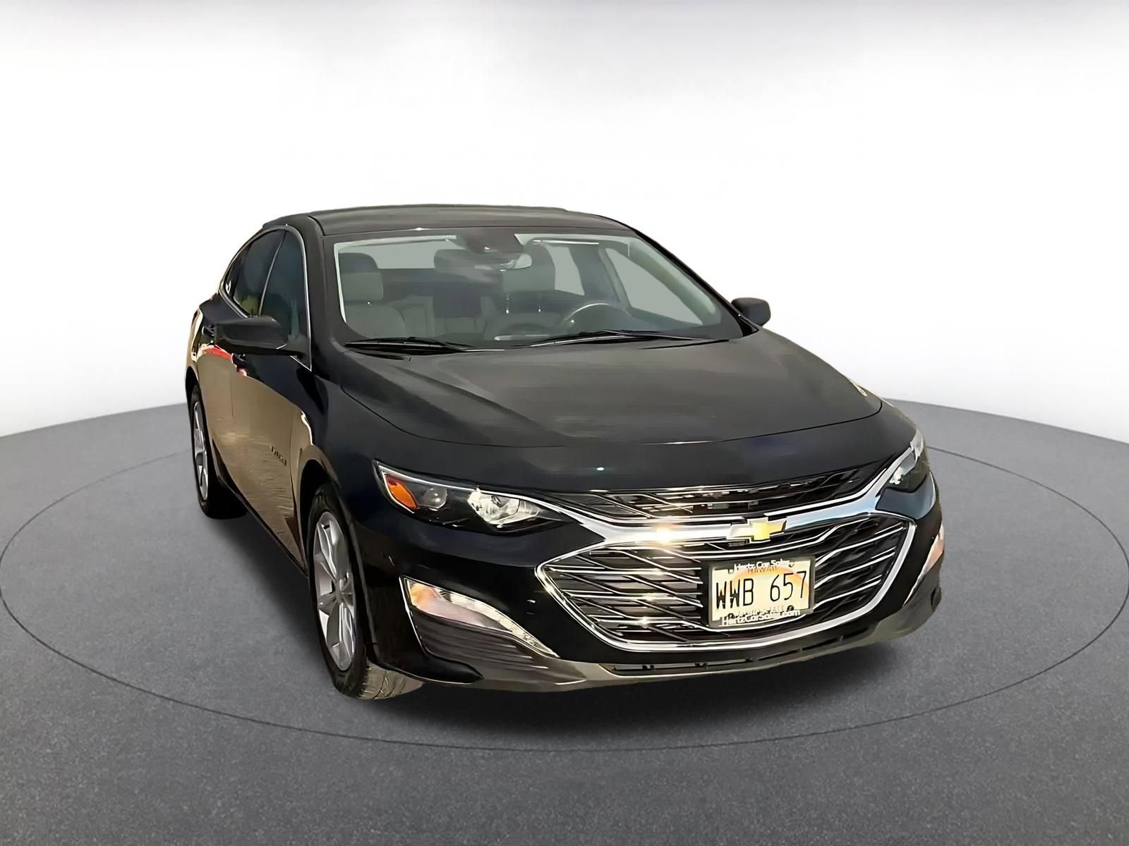 Used 2023 Chevrolet Malibu LT w/ Driver Confidence Package image 3