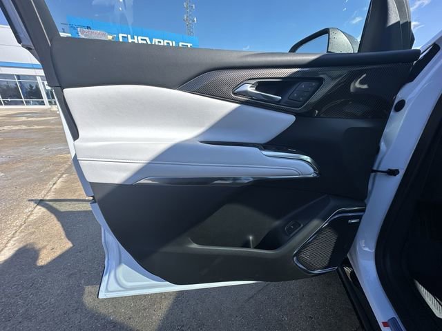 New 2026 Chevrolet Traverse High Country w/ LPO, Floor Liner Package AWD/4WD image 24