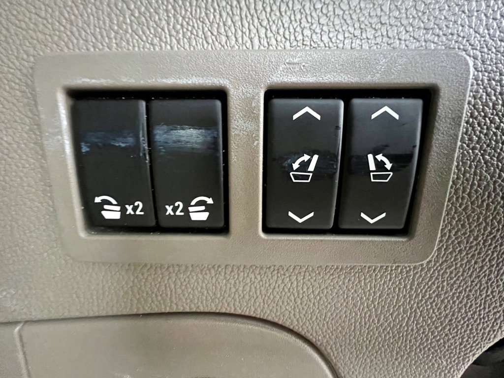 Used 2015 Chevrolet Tahoe LTZ image 44