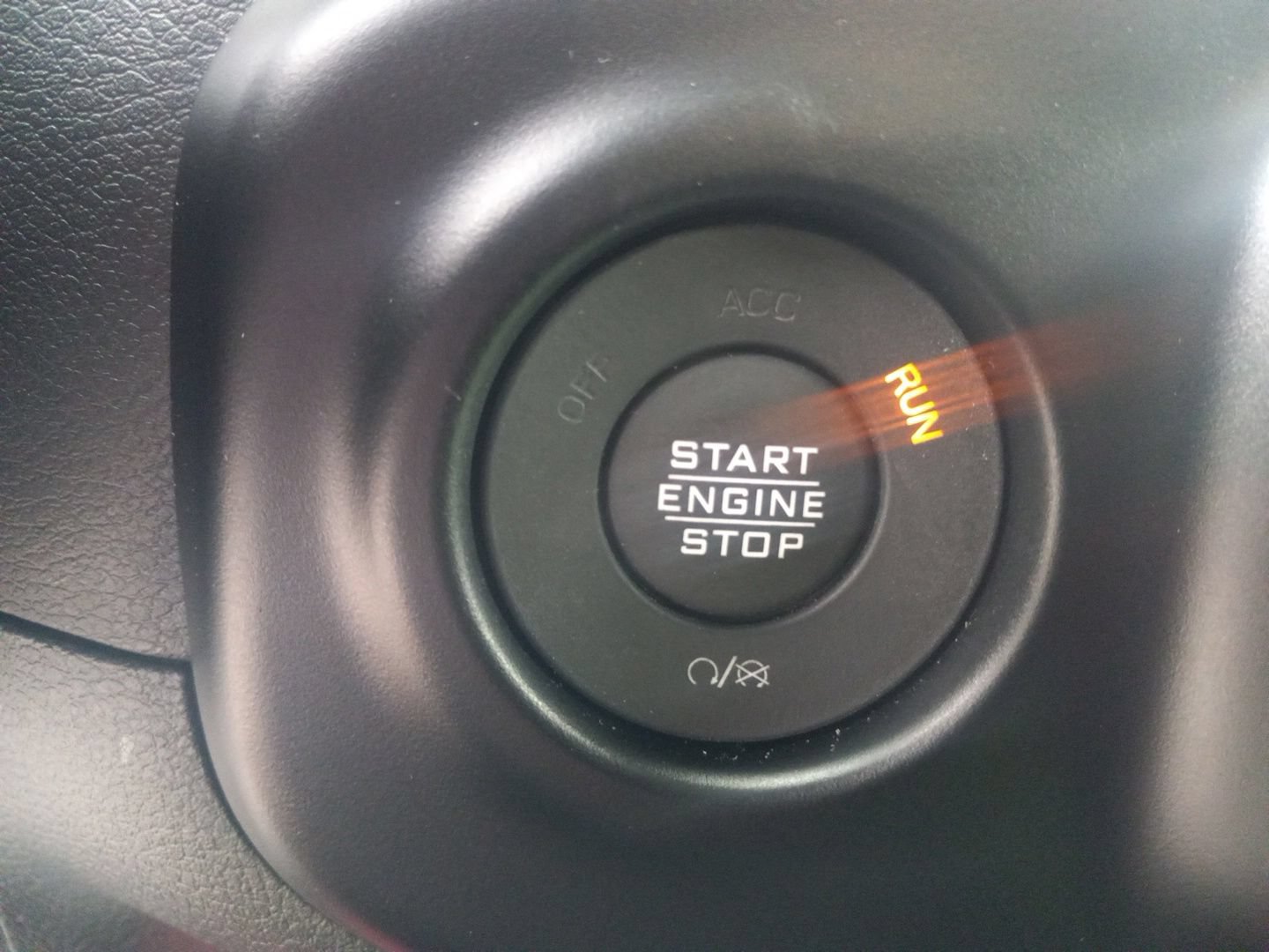 Used 2022 Jeep Wrangler Rubicon w/ LED Lighting Group AWD/4WD image 9