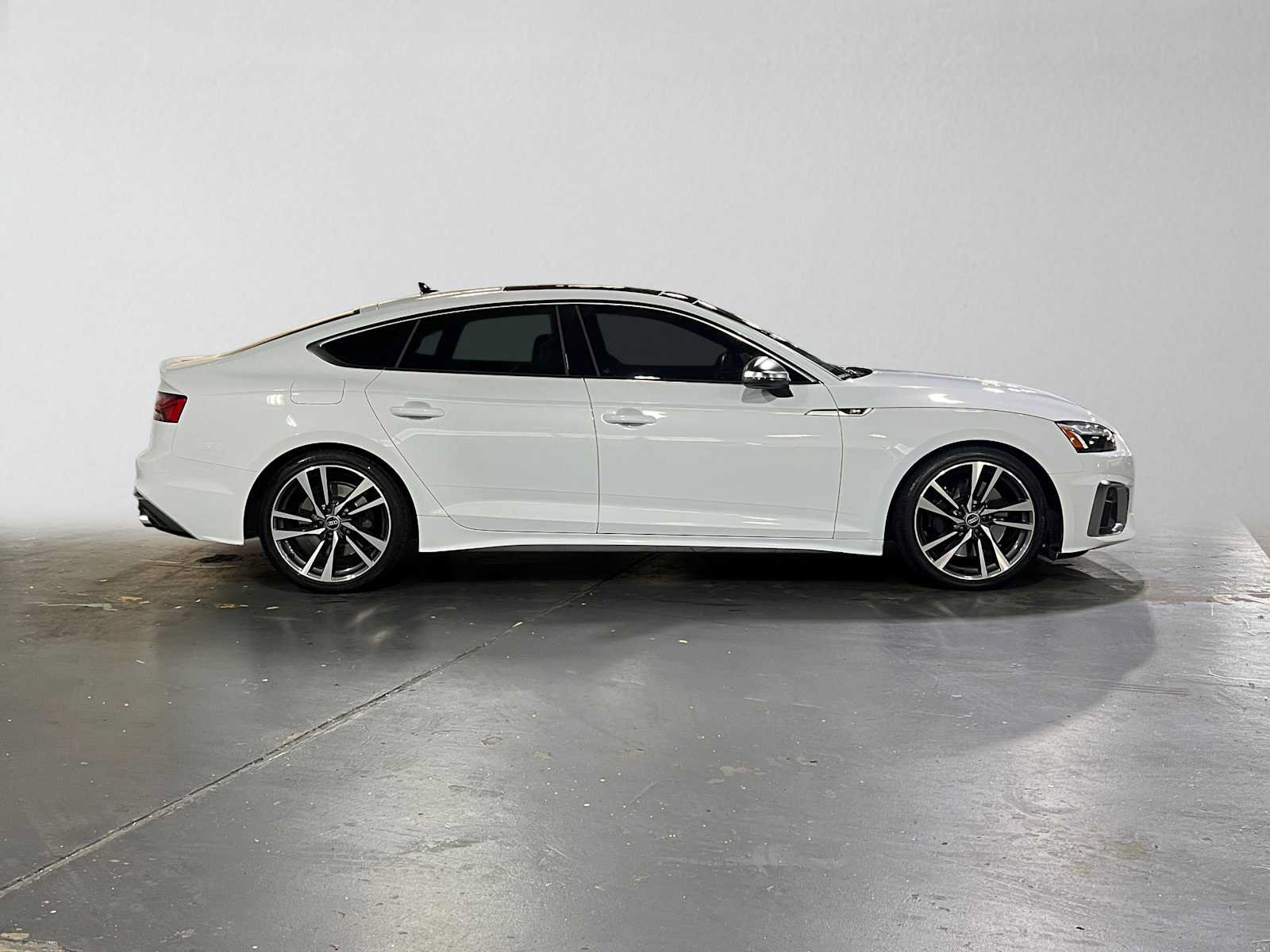 Used 2023 Audi S5 Premium Plus AWD/4WD image 2