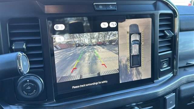 New 2026 Ford F250 Lariat w/ Black Appearance Package image 28