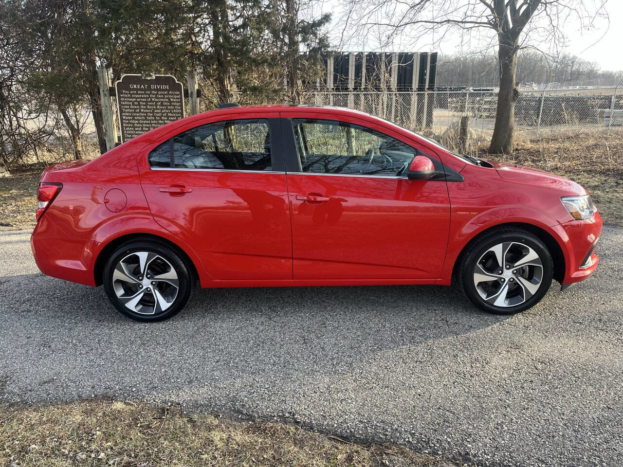 Used 2020 Chevrolet Sonic Premier FWD image 6