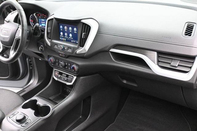 Used 2023 GMC Terrain SLE w/ Driver Convenience Package FWD image 30