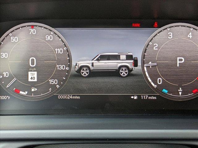 New 2025 Land Rover Defender 110 V8 AWD/4WD image 11