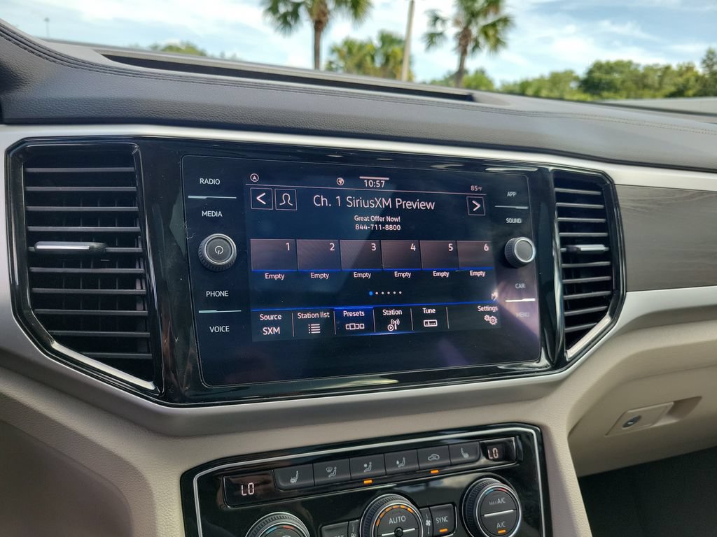Used 2022 Volkswagen Atlas SE w/ Panoramic Sunroof Package FWD image 35