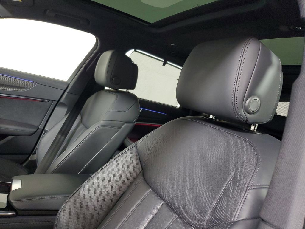 Used 2022 Audi RS 6 image 22