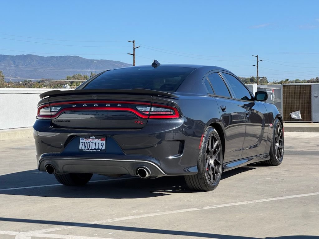 Used 2016 Dodge Charger R/T Scat Pack w/ Beats Audio Group RWD image 32