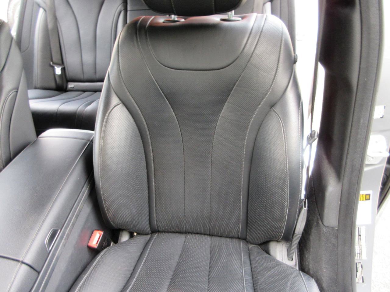 Used 2015 Mercedes-Benz S 550 Sedan image 10