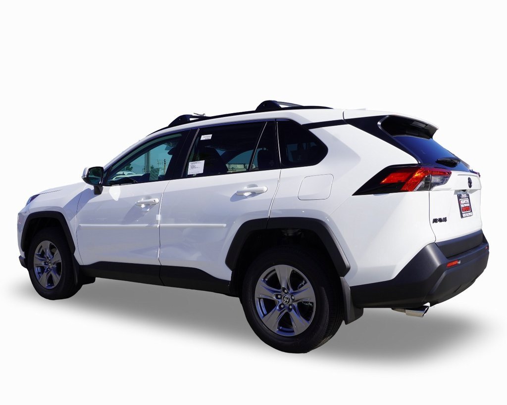 New 2025 Toyota RAV4 XLE image 4
