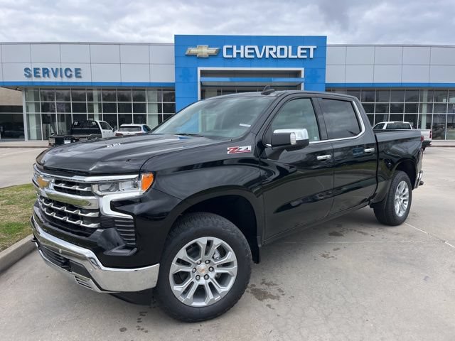 New 2026 Chevrolet Silverado 1500 LTZ w/ LTZ Premium Package AWD/4WD image 4