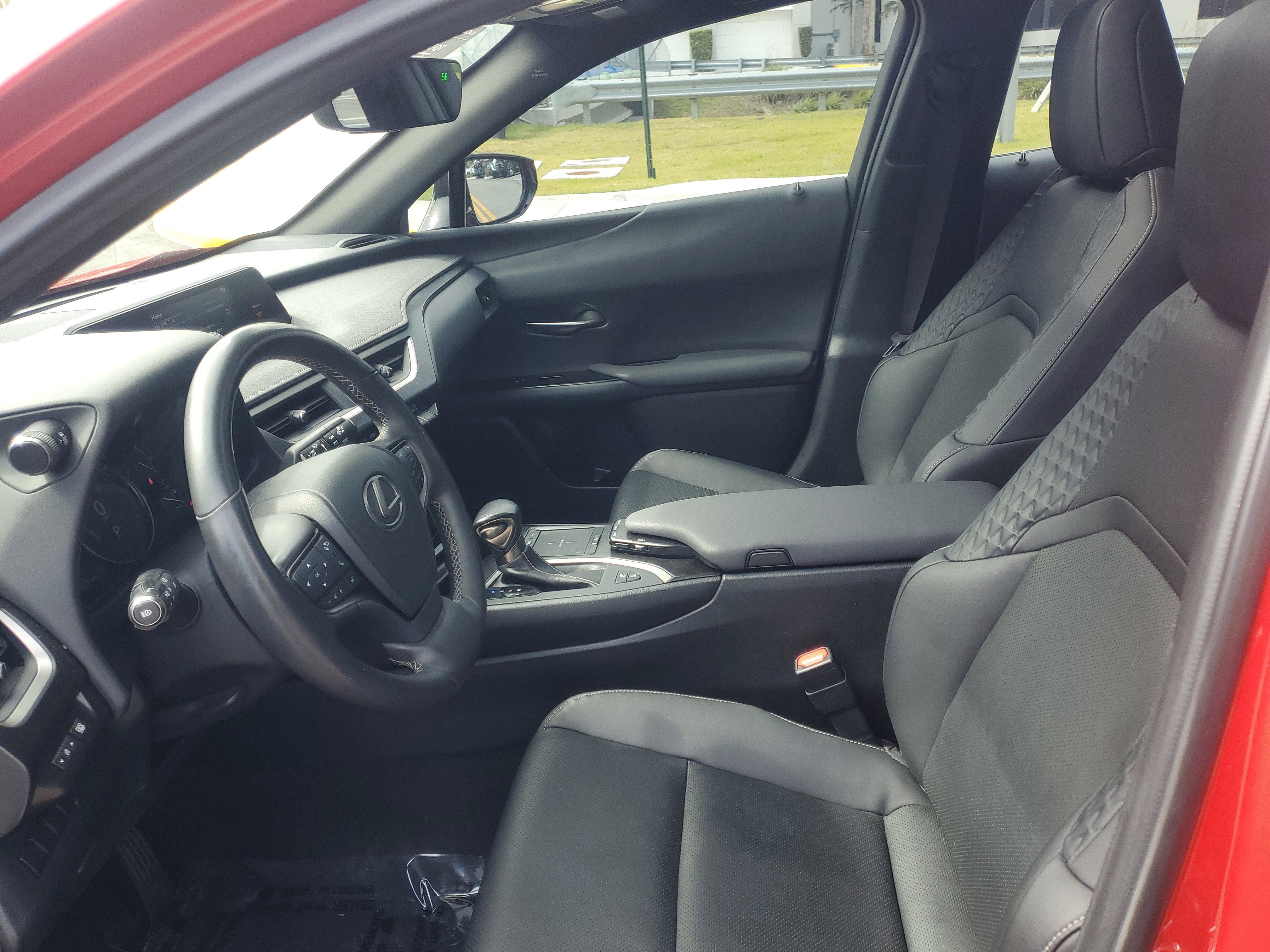 Used 2019 Lexus UX 250h image 15