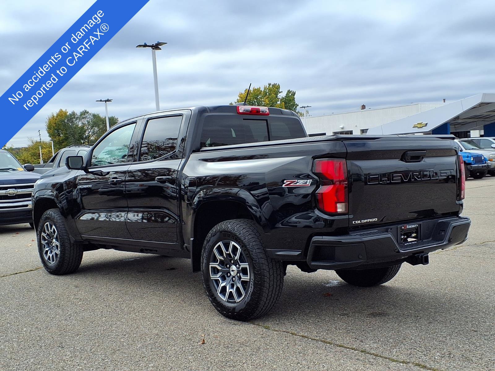 Used 2026 Chevrolet Colorado Z71 w/ Technology Package AWD/4WD image 8